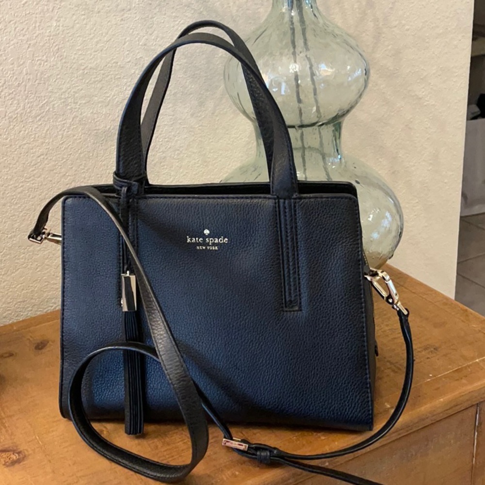 Kate Spade Purse - Picture 4 of 8